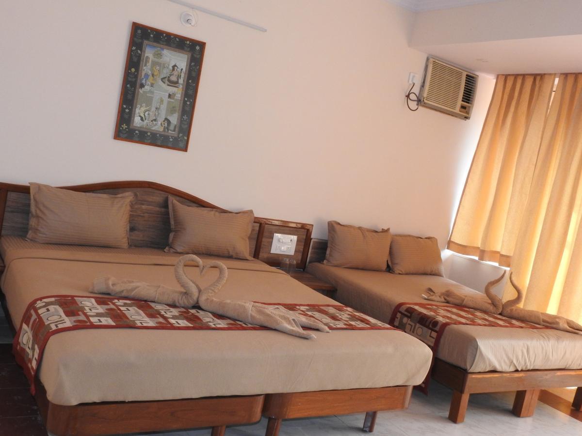 Goa Highridge Residency Hotel Panaji Exterior photo