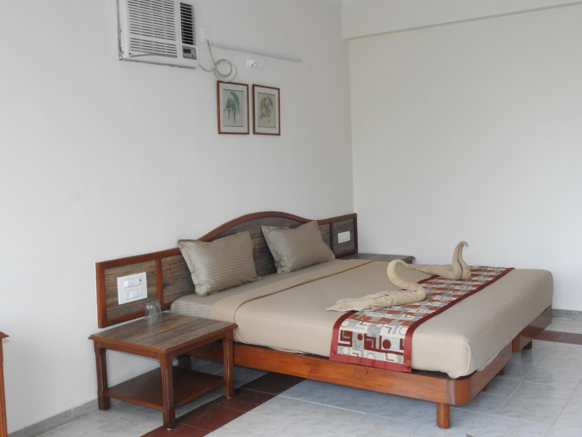 Goa Highridge Residency Hotel Panaji Exterior photo
