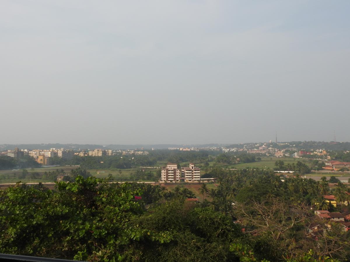Goa Highridge Residency Hotel Panaji Exterior photo